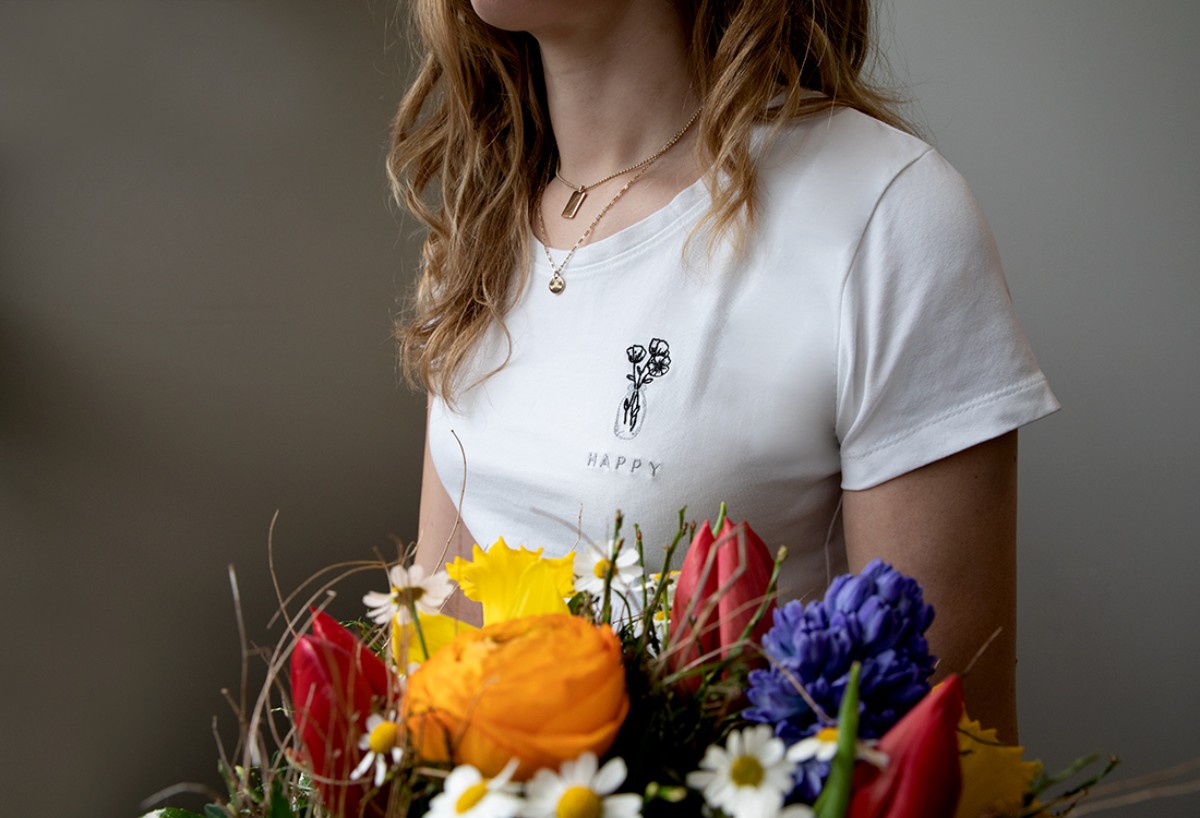 SMAGZ_oster-stickdatei_strauss_shirt_L